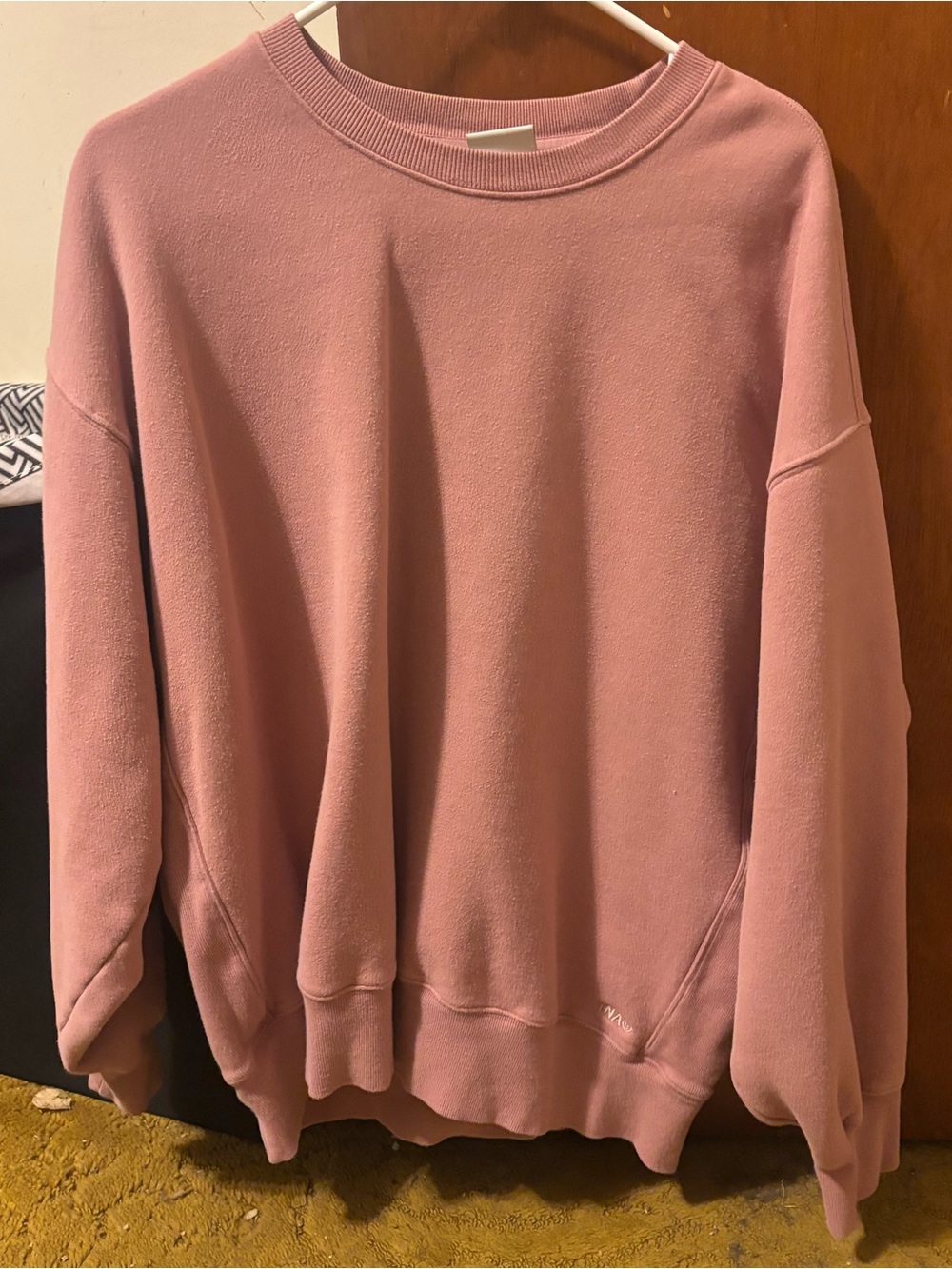 Aritzia TNA sweatfleece Boyfriend Fit Crewneck